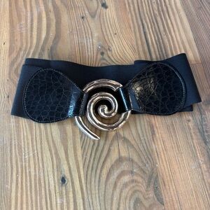 Vintage 80s Black Stretch Belt with Gold Spiral Closure